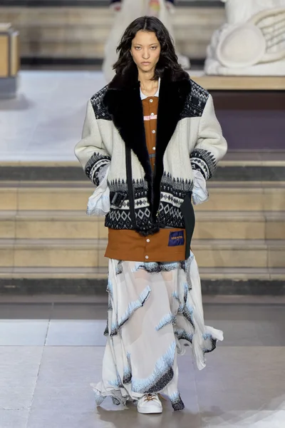 Look 42